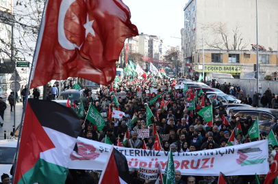 Bağcılar’da binlerce kişi şehitler ve Filistin için yürüdü 