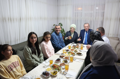 Erdoğan, iftarı Taş Ailesi ile yaptı