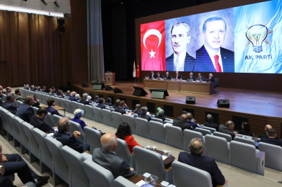 AK Parti'de Kongre hazırlığı ilçelerden başlayacak